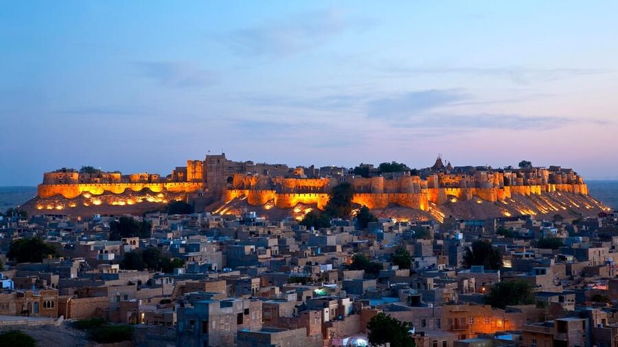 Instgram Reels with Best Photography Spots Tour of Jaisalmer - Gadisar Lake and the final city scenes