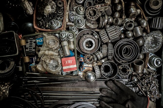 Into the Thieves Market Hanoi Photo Tour - Is $144 a Fair Price?