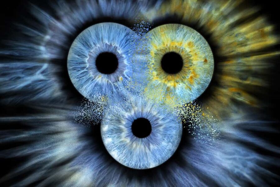 IRIS Photography (macro photo of your eye) - A quick stop at Kralja Zvonimira 7