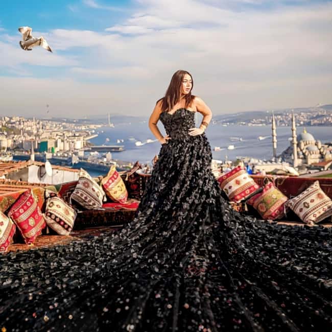 Istanbul: Flying Dress Photoshoot at Rooftop Terrace - Adding a city walk and other Istanbul photo stops