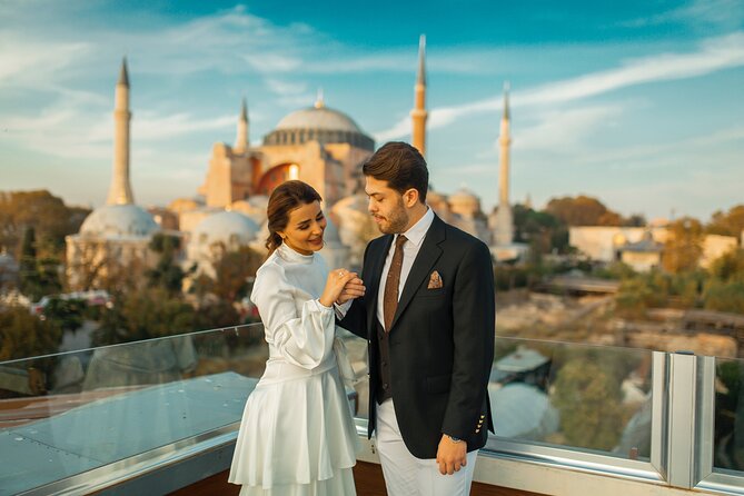 Istanbul Photoshoot Tours - Why the private format helps couples and families
