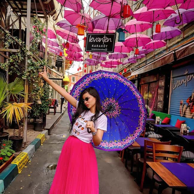 Istanbul: Tour and Photoshoot at Multiple Locations - Is $107 per person good value?