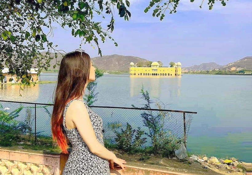 Jaipur: Instagram Photo Experience with a Guide - Monkey Temple at sunset
