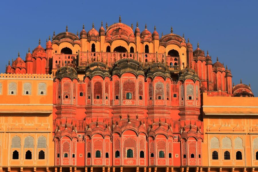 Jaipur: Instagram Tour of The Best Photography Spots - Bazaars, street photographs, and shopping boundaries