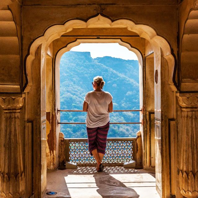 Jaipur: Private Instagram Tour of Top Photography Spots - Patrika Gate and Jal Mahal set the visual tone