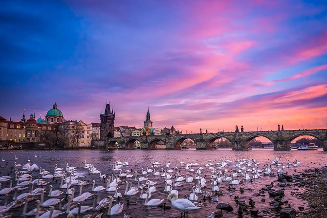 Johnny's Prague Photography Tour - Old Town and Týn Church: strong first frames