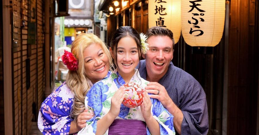 Kimono photoshoot-Includes 100 photo data - The Kimono Fitting Takes More Than a Quick Change
