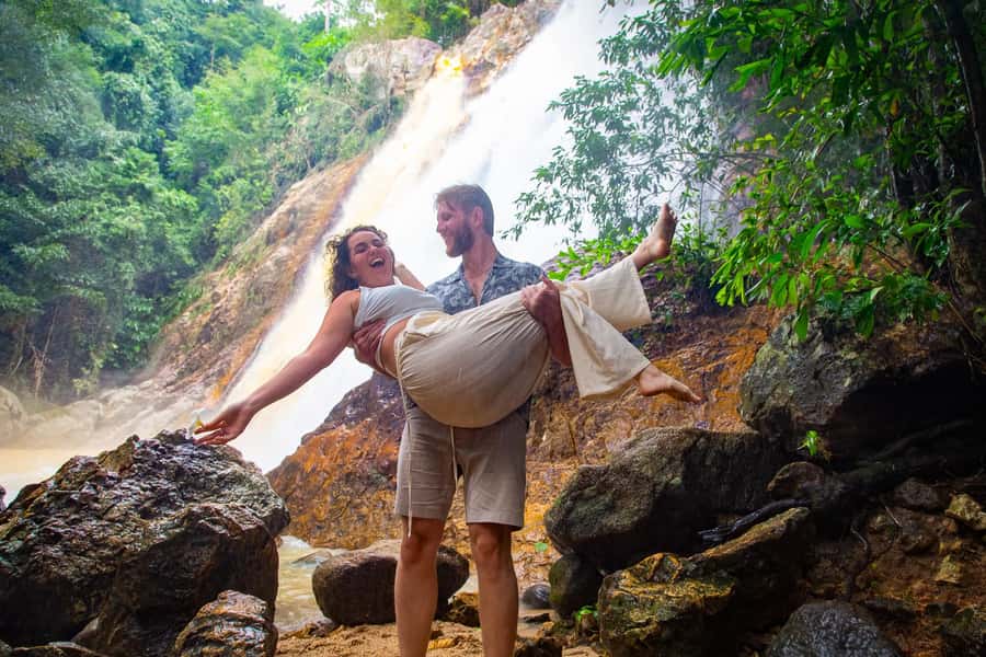 Koh Samui: Private Photoshoot for Couples & Families - Who should book this experience?