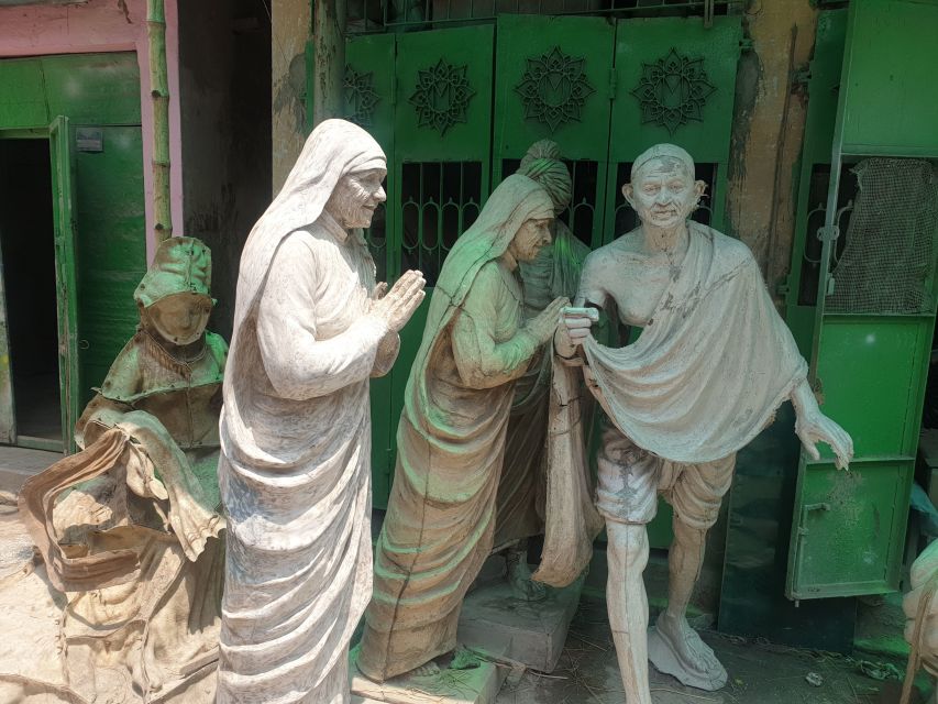 Kolkata Full-Day Street Photography Tour - A different mood on Park Street