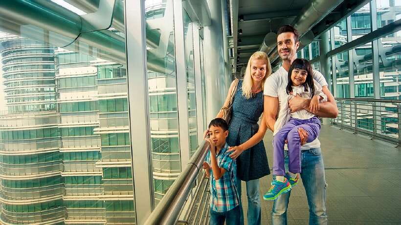 Kuala Lumpur: Half-Day Photo Tour with Petronas Twin Towers - What $146 buys you
