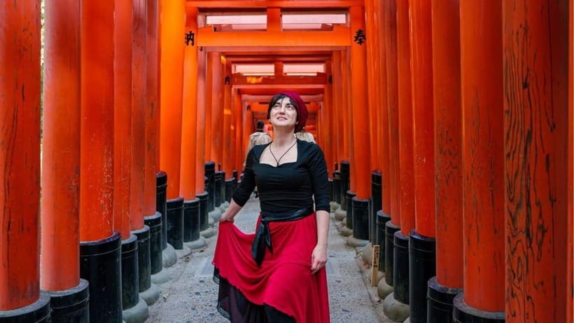 Kyoto: Fushimi Inari Shrine Private Photoshoot - Starting at Senbon Torii