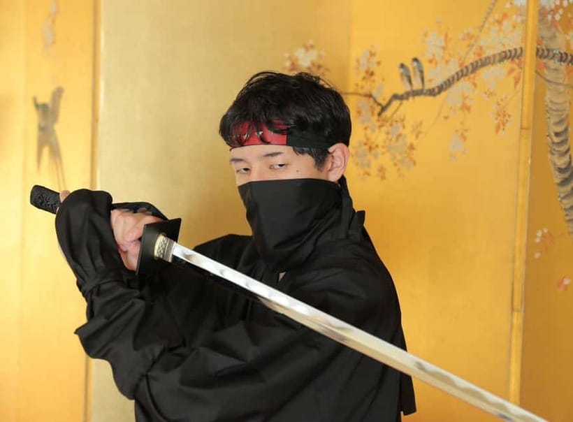 Kyoto Kiyomizu-dera Temple : Samurai Costume Photo Shoot - Three Backdrops, Three Different Portrait Styles