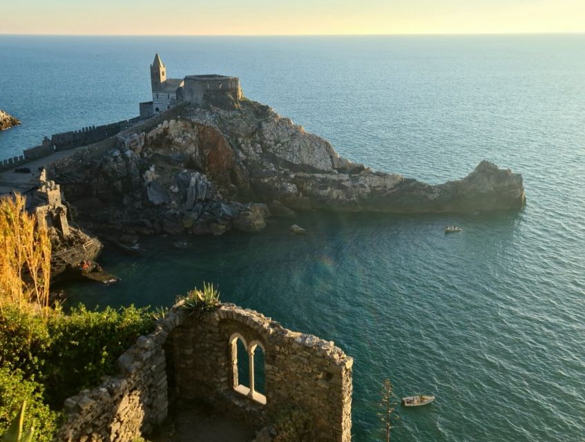 La Spezia: Cinque Terre Tour with Professional Photographer - Who should book this experience?