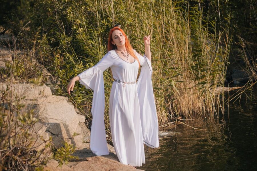 Las Vegas: Game of The Wedding Rings Ceremony + Photography - Who will enjoy this unusual Las Vegas wedding