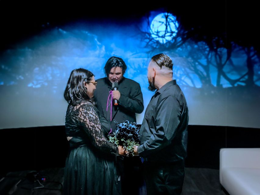 Las Vegas: Haunted House Wedding Ceremony + Photography - What the $299 price really covers