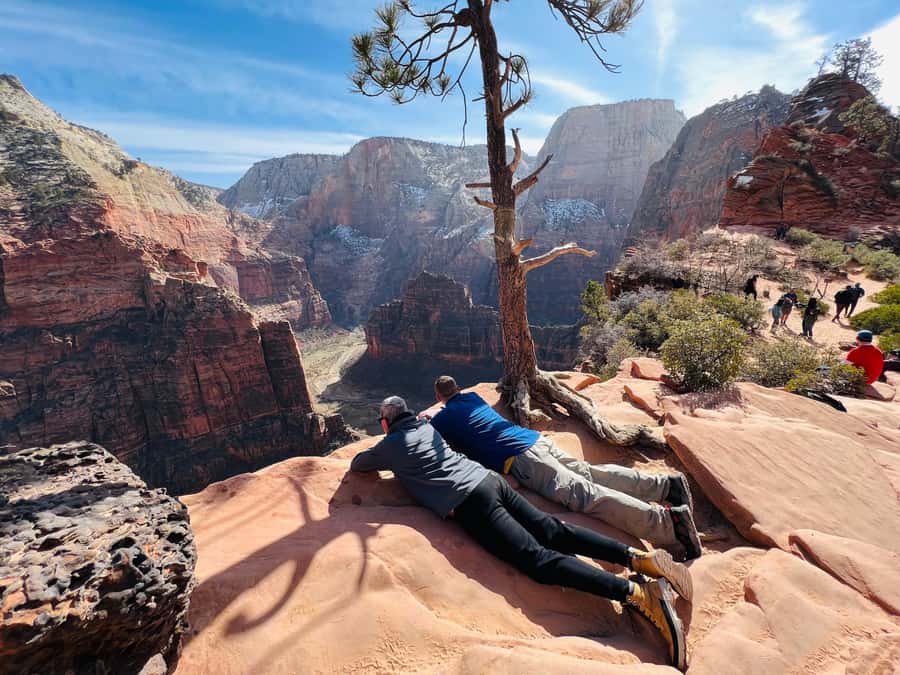 Las Vegas: VIP Guided Photography & Hiking Tour of Zion NP - From Las Vegas to Zion’s Red Cliffs