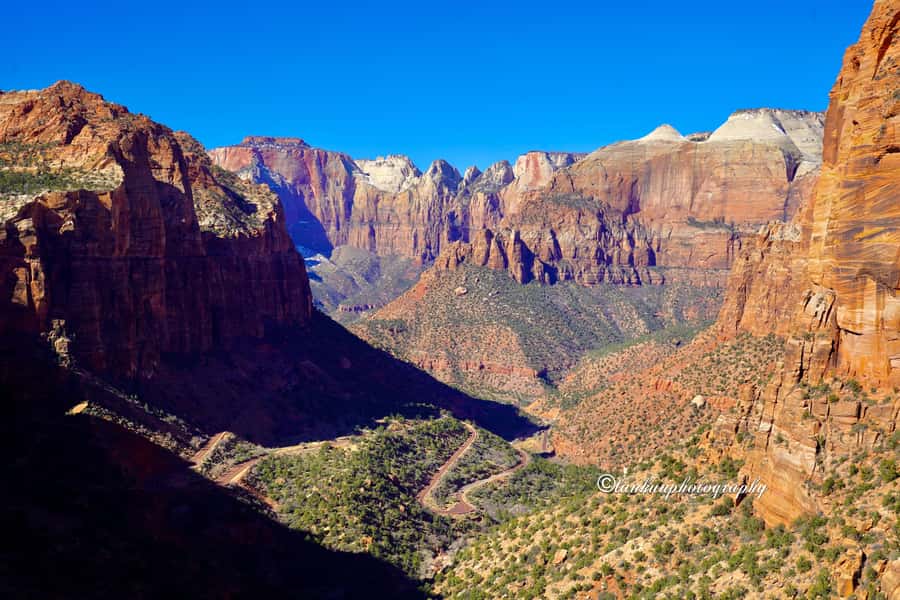 Las Vegas: VIP Guided Photography & Hiking Tour of Zion NP - Lower and Upper Emerald Pools