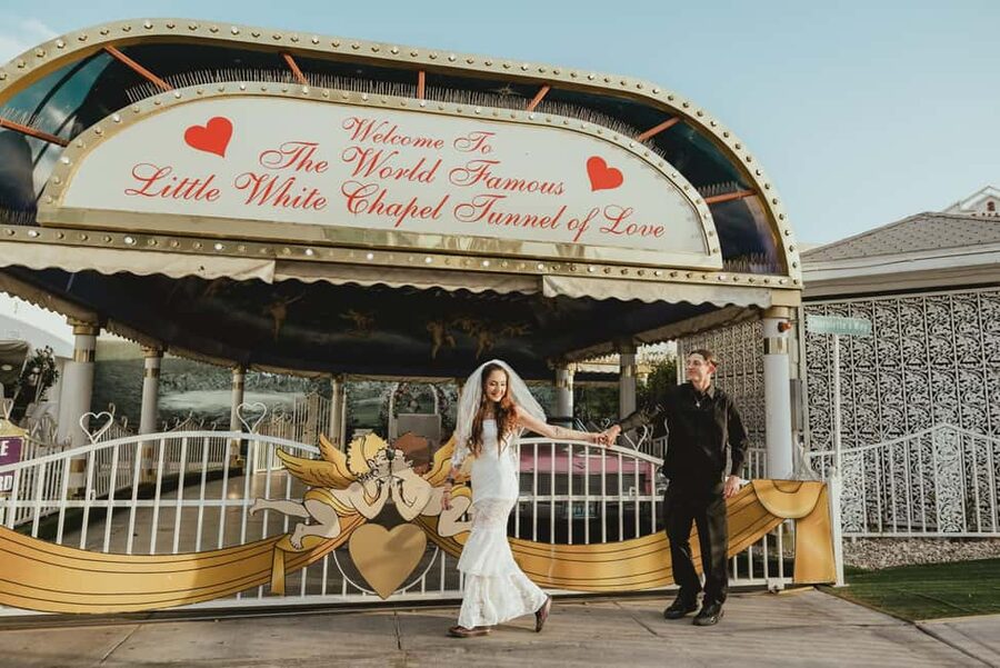 Las Vegas: Wedding Chapel Photography Session - Key points to know before booking