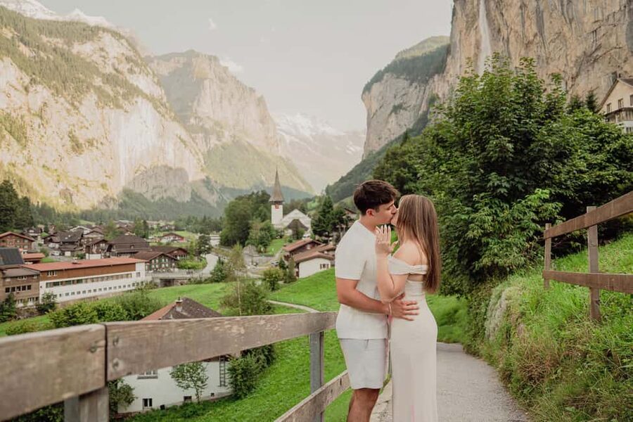Lauterbrunnen & Wengen: Photoshoot at the best spots. - What Hong’s direction is like