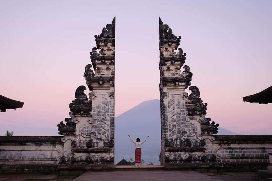 Lempuyang Gate of Heaven: Day Trip with a Photographer - Lempuyang Gate of Heaven and the photo session