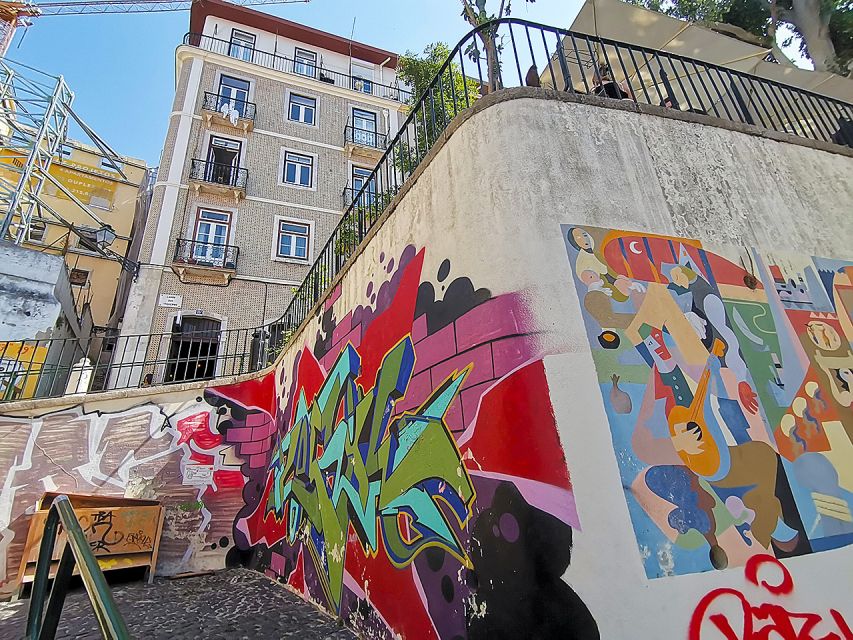 Lisbon: 2-Hour Street Art Photo Tour - Key points to know before booking