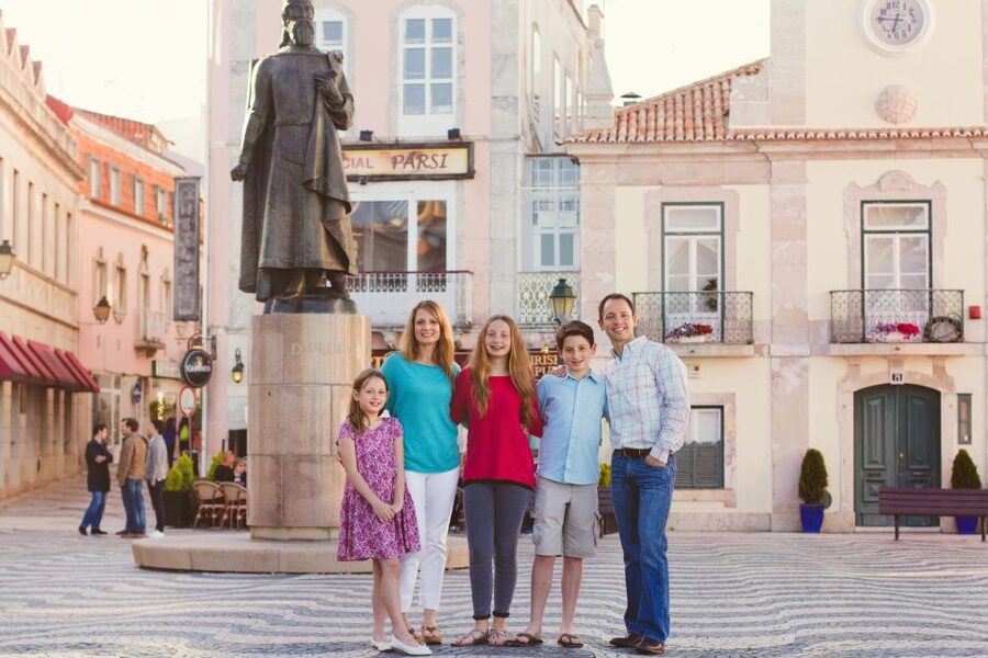 Lisbon: Capture its Charm with a Laidback Photoshoot - The photos and online gallery
