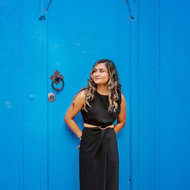Lisbon: Capture its Charm with a Laidback Photoshoot - Timing, clothing, and weather advice