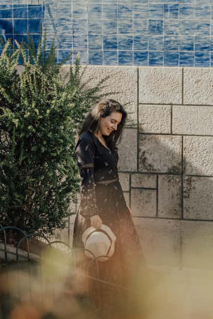 Lisbon photo shoot with a highlight video - The highlight video is more than a still-photo add-on