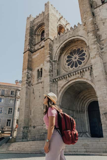 Lisbon photo shoot with a highlight video - Practical advice before you meet Thatiane