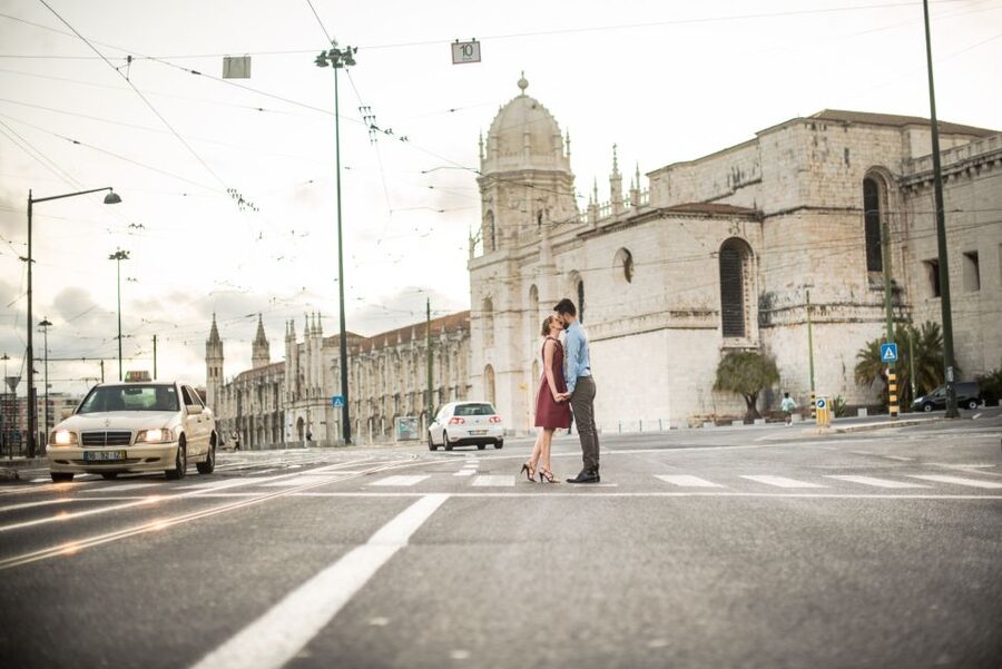 Lisbon: Photo Shoot with a Private Vacation Photographer - Key points at a glance