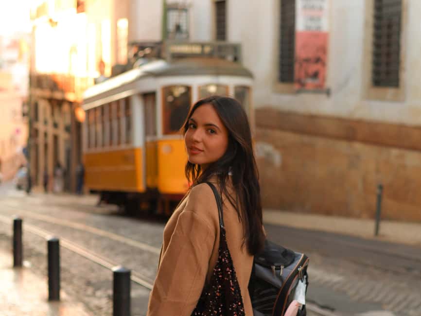 Lisbon: Private Photoshoot at Iconic Spots & Edited Photos - Praça do Comércio and the grand city view