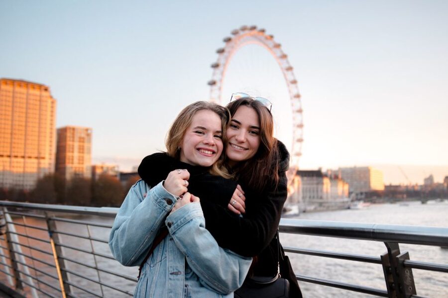 London: A Unique Photoshoot Experience at Famous Sites - Should you book the London photoshoot?