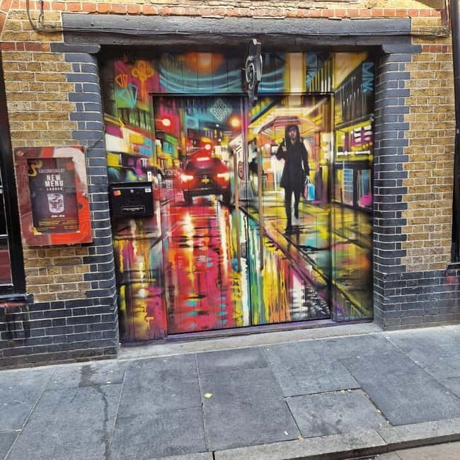 London: East End Instagrammable Street Art & Graffiti Tour - Brick Lane, from painted broccoli to bold lettering