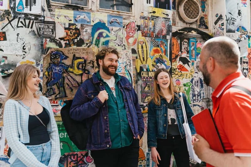 London: East End Instagrammable Street Art & Graffiti Tour - Shoreditch, Banksy, and the Graffiti Wars