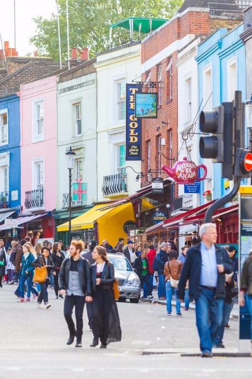 London: Instagram Photos Black Cab Tour with Hotel Pick Up - Peggy Porschen brings a polished backdrop