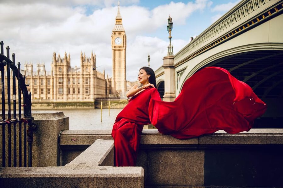 London: Private Photoshoot with Video Clip Option - Edited Photos, Gallery Delivery, and the Video Upgrade