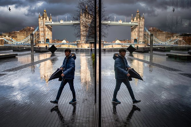 London Street Photo workshop - The City of London: shapes, light, and less obvious views