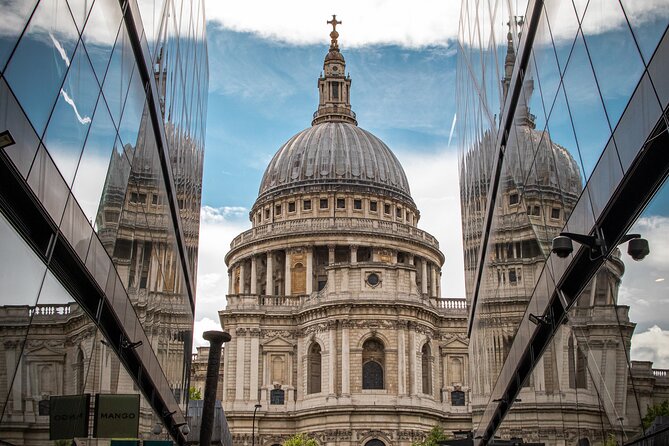 London through the lens: Iconic photo spots, hidden gems & food. - Photographing St. Paul’s and the City of London