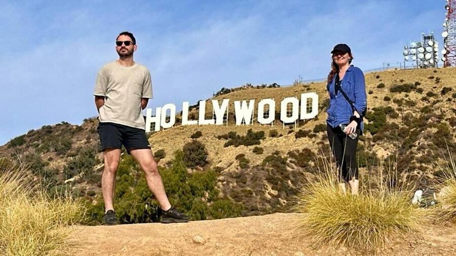 Los Angeles: Express Hollywood Sign Guided Walk & Photo Tour - The first 30 minutes through the Hollywood Hills