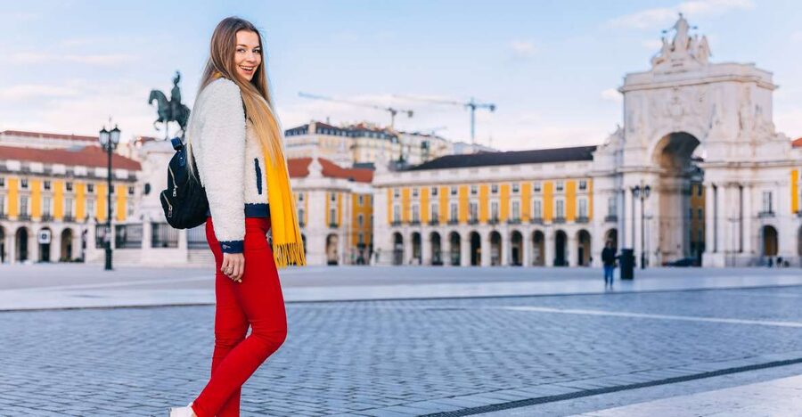 Loving Lisbon: Capture Your Memories with a Photoshoot! - What happens during the 15 to 45 minute session