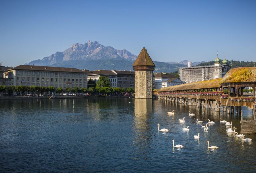 Lucerne: Photography Walking Tour - The Lion Monument, a study in detail and mood