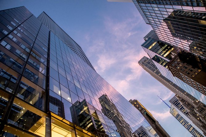 Manhattan Architecture Photography Tour - Times Square: controlling lights, movement, and visual clutter