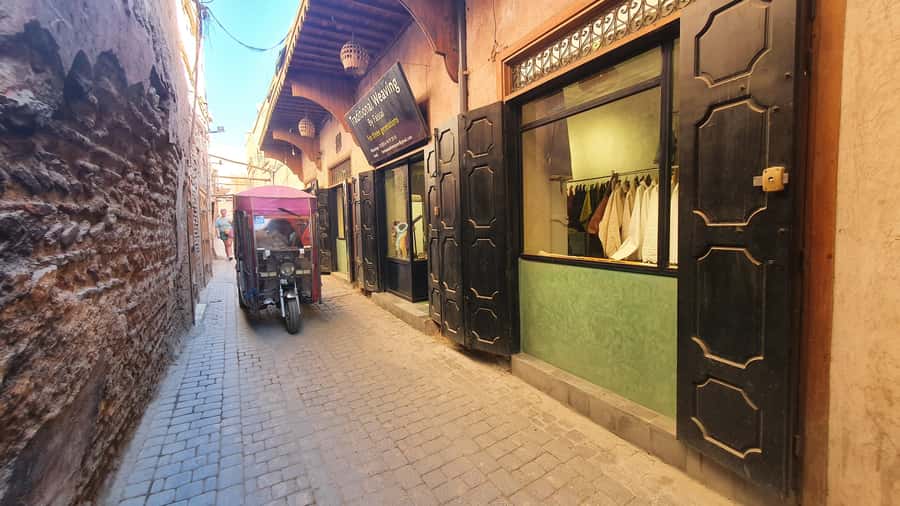 Marrakech Tuk-Tuk Tour with Photography Museum+Secret Garden - Key points at a glance