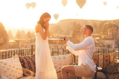 Marriage Proposal and Photoshoot in Cappadocia with Balloon view