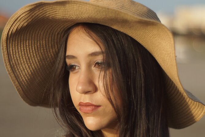 Mexico City Private Photoshoot: Artistic Session - What makes the photographs feel less forced