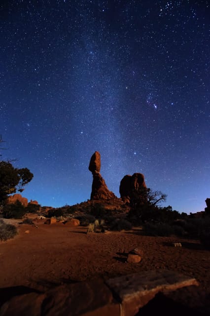 Moab: The Windows Astro-Photography and Stargazing Hike - Why this night hike feels different from daytime Arches