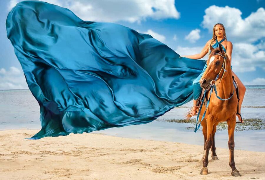 Montego Bay: Flying Dress Photoshoot in Montego Bay Jamaica - Key points to know before you book