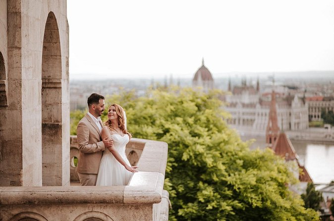 Morning Photoshoot in Beautiful Budapest - Price, timing, and cancellation details