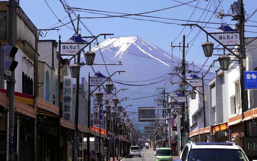 Mount Fuji 1-Day Trip: the Hottest Photography Tour - The Hikawa Clock Shop and the Stairway to Heaven view