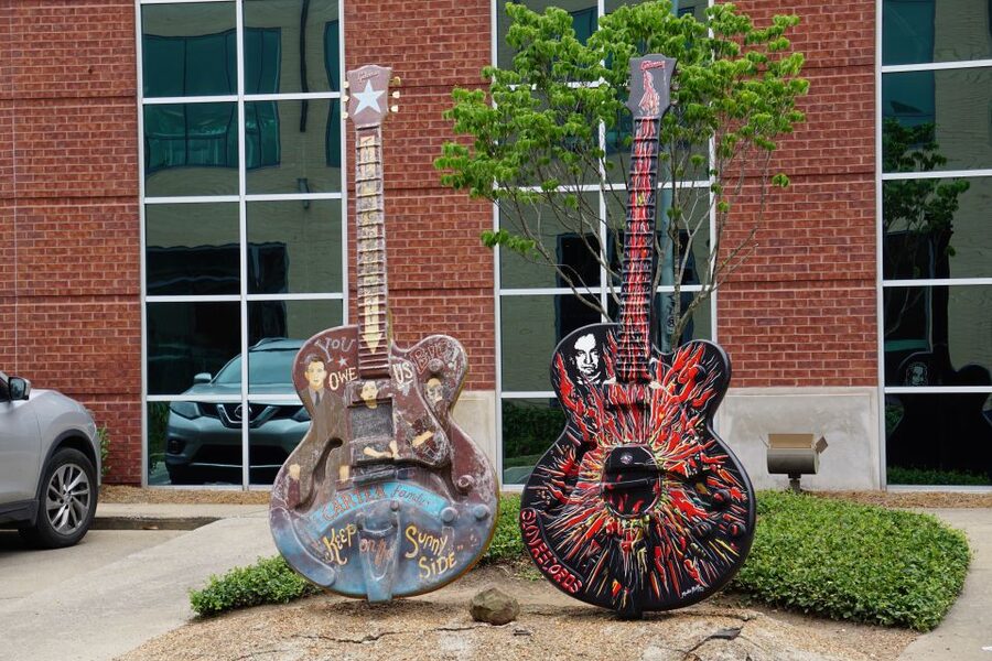 Nashville: Street Art & Instagram Golf Cart Tour - Why a golf cart works well for Nashville street art